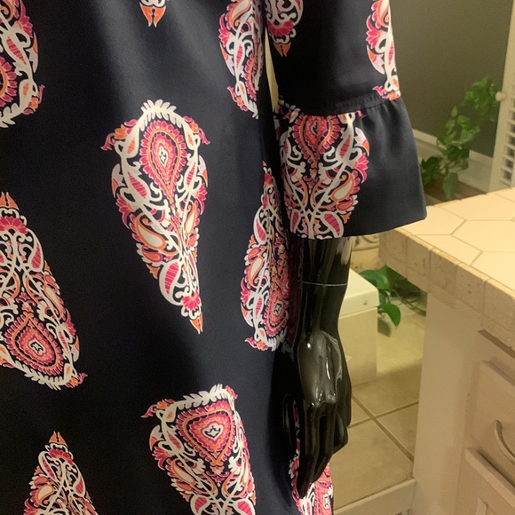 Crown & ivy Tunic - Picture 6 of 8